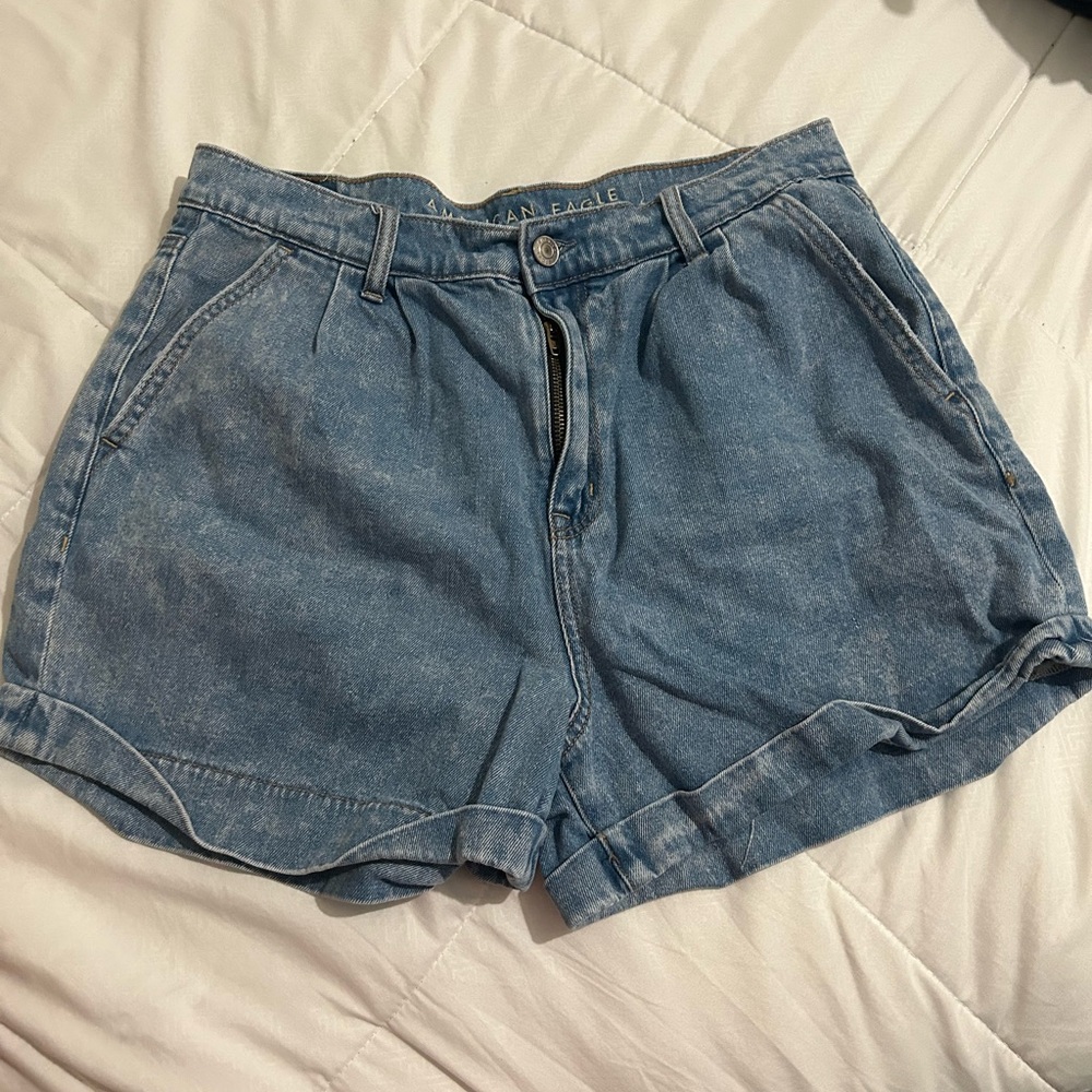 American Eagle Outfitters Women's Blue Denim Shorts